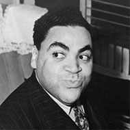 Pianists born May 21